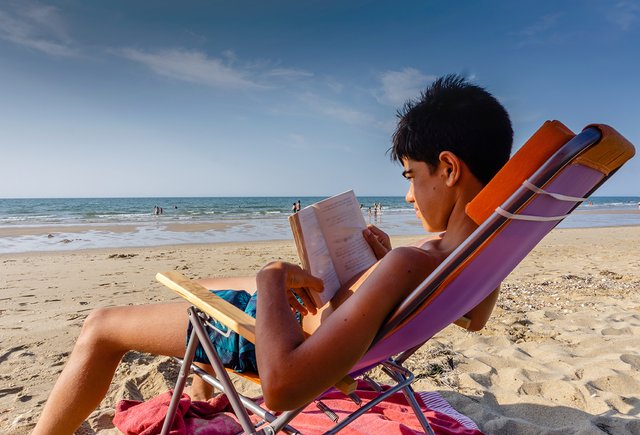 В отпуске родители постоянно таскают меня на экскурсии, а я хочу выспаться. Что делать?