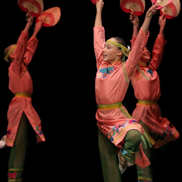 «Пот, кровь, бессонные ночи и трясущиеся мышцы». Студентка хореографического — о выборе «несерьезной» профессии