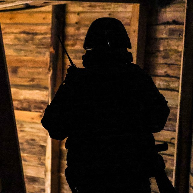 У ребенка в школе уроки проводят военные с СВО: законно ли это?