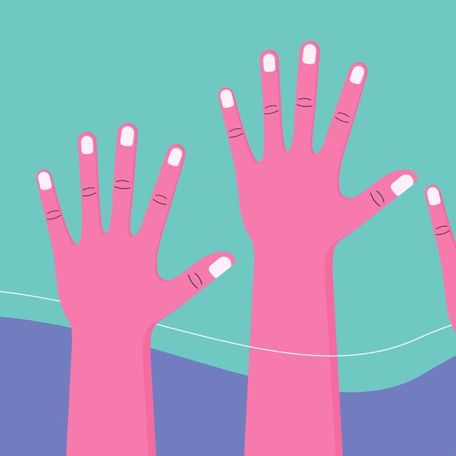 Мой ребёнок — левша. Почему переучивать плохо, а играть в мяч и дженгу — полезно