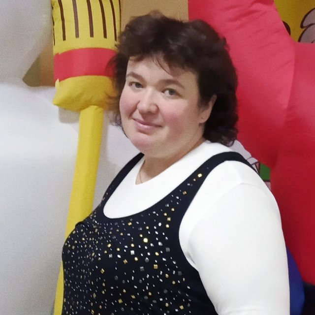 «Йогурт могу купить только сыну». Учительница из Башкирии — о жизни на зарплату в 27 000 рублей