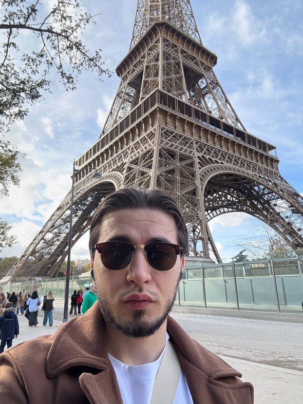 Зелимхан Керимов. Учитель из Дагестана в Париже