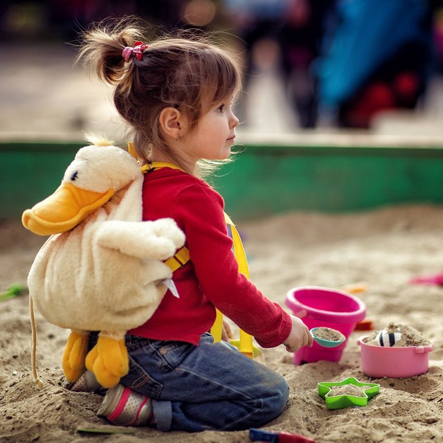 Что такое неравенство при поступлении в вуз и что бесит мам на детских площадках