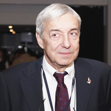 "Мы добиваемся, чтобы директора не стеснялись говорить о своих ошибках"