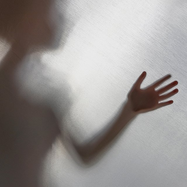 Ученица подвергается домашнему насилию. Как ей помочь?