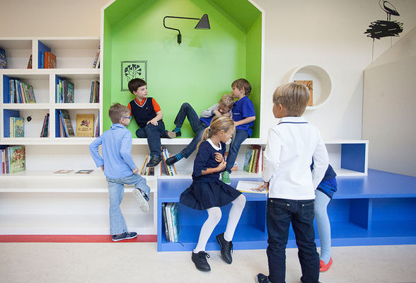 Как выглядит самая
красивая школьная
библиотека России