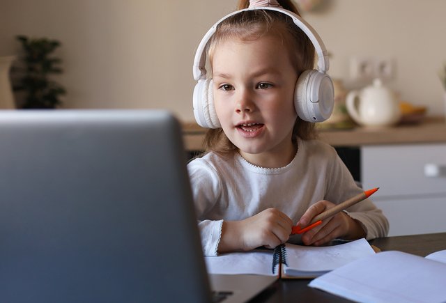 Можно ли просто так перевести ребенка на дистанционное обучение?
