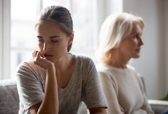 Тревожные отличники: почему современным взрослым так сложно найти общий язык со своими родителями