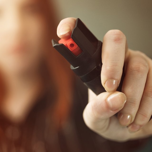 Может ли ребёнок использовать перцовый баллончик и другие средства самообороны