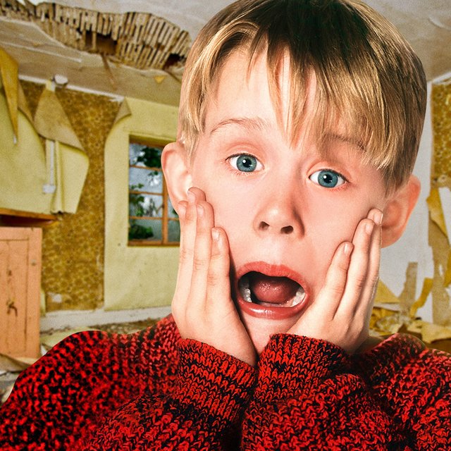 Красим кота и поджигаем ковёр: чем занимаются дети, когда остаются дома одни