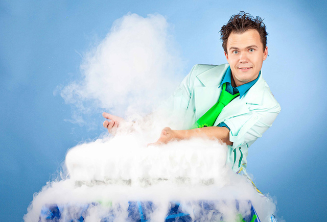 Что смотреть на каникулах: 8 самых зрелищных каналов о науке на YouTube