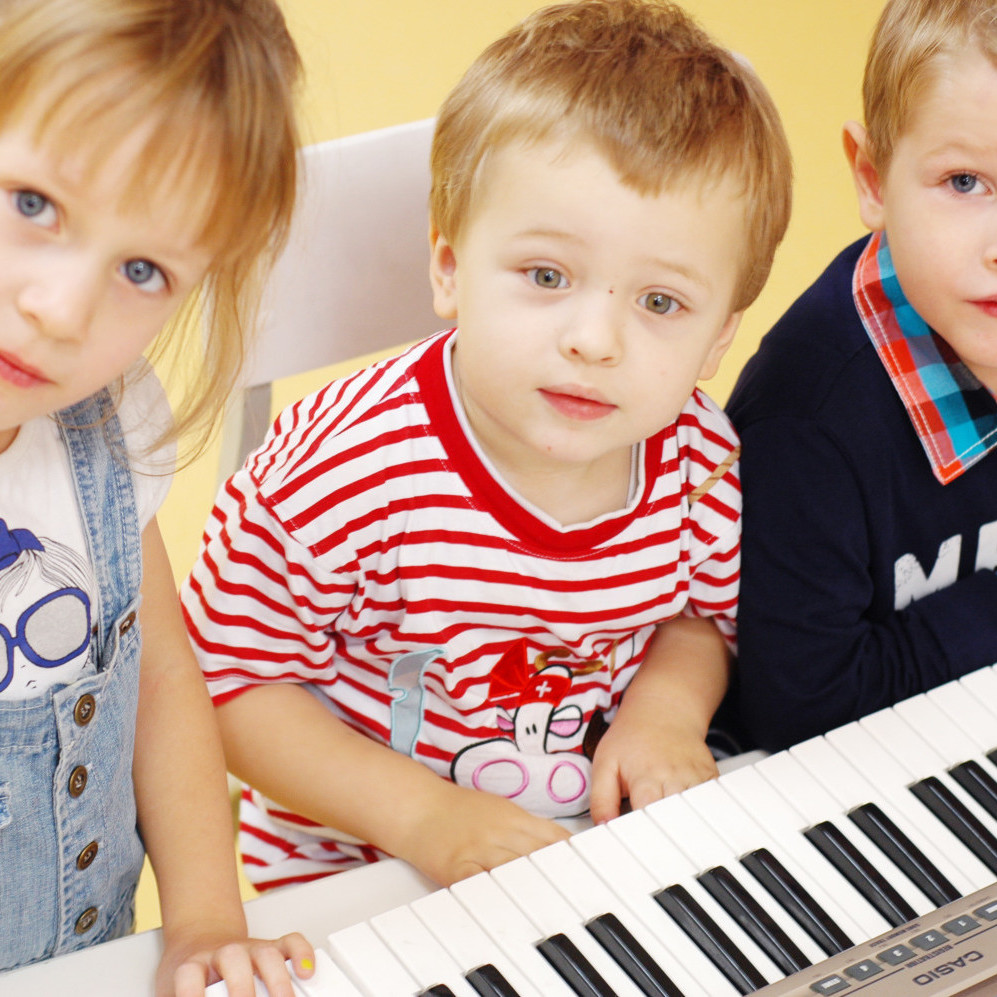 The Guardian: занятия музыкой развивают интеллектуальные способности ребенка лучше приложений