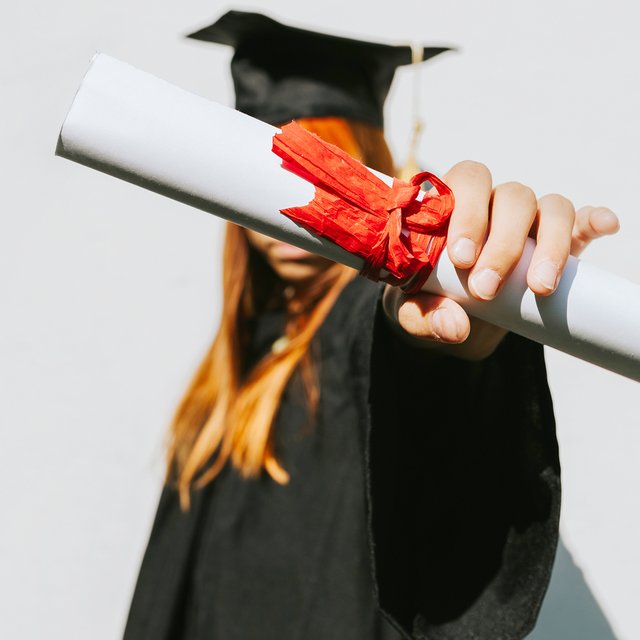 В чем разница между магистратурой и специализированным высшим образованием?