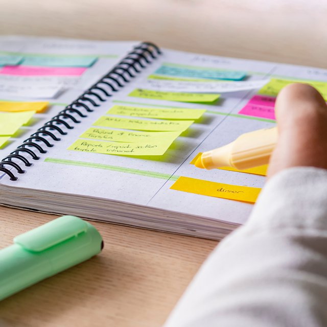 Одногруппники просят конспекты. Я хочу отказать, но боюсь: что делать?