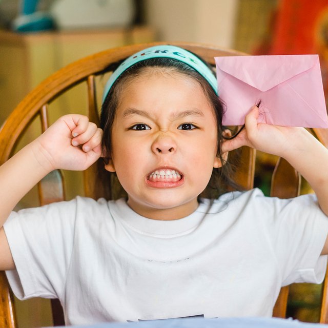 Ребёнок игнорирует любые просьбы родителей — что с этим делать