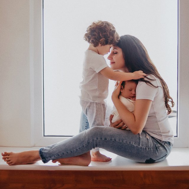 «Сын не дышал самостоятельно неделю после рождения». Что такое синдром Прадера - Вилли, который есть в России у нескольких тысяч людей