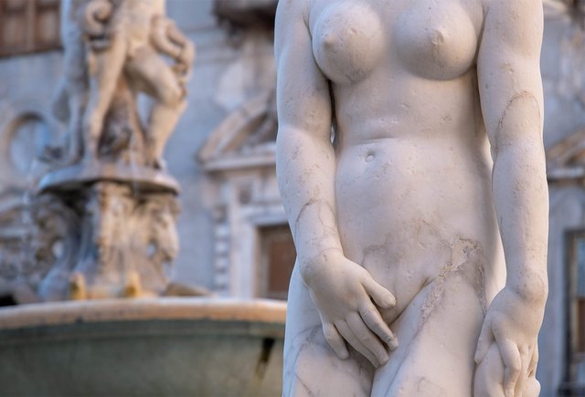 Что такое ПМС и как гормоны влияют на женское настроение: объяснение для мужчин