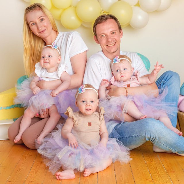 «Да у вас их там не двое, а трое». История мамы, которая ждала двойню, а родила троих