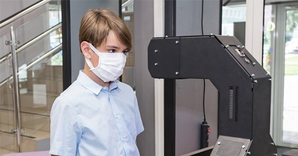 Как снимают биометрию в банках Спортивные школы в Москве отказываются зачислять детей, чьи родители не согласил
