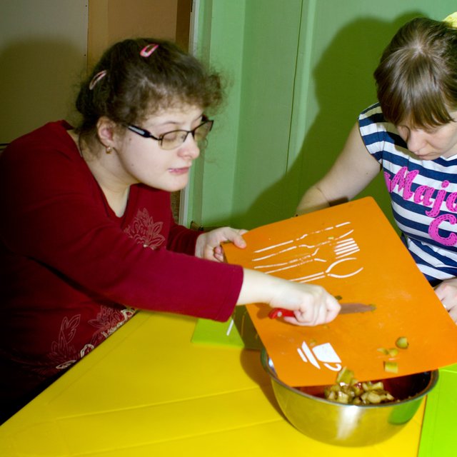 «У нас нет задачи жалеть: их пожалеют и без нас». Как адаптировать особых детей к реальной жизни