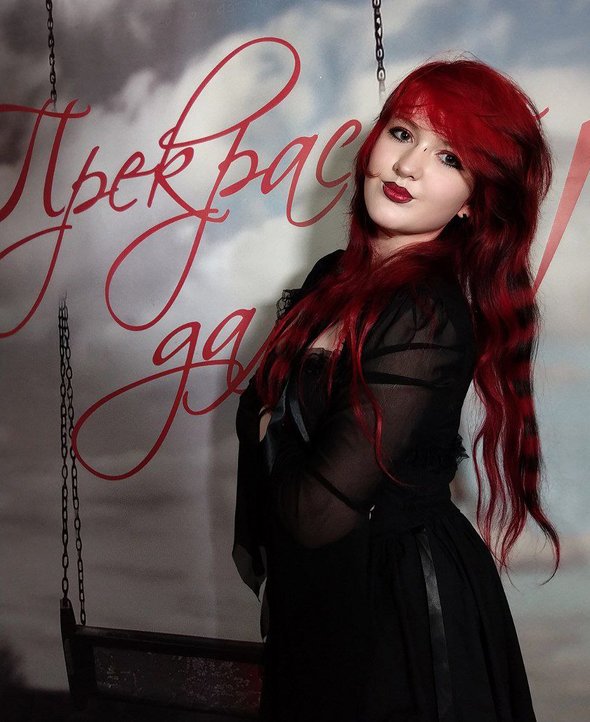 Диана Поликарпова. «Классная руководительница просто умоляла меня стать нормисом»: 15-летняя режиссер — о буллинге, неформалах и природе творчества