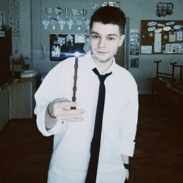 «Если вы всё знаете лучше педагогов — выбирайте семейное обучение»: 23-летний учитель — о первых годах работы в школе