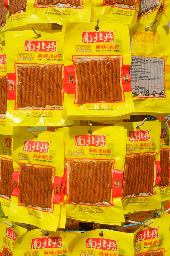 Соевые палочки: что это такое, из чего на самом деле состоят и почему их массово скупают школьники