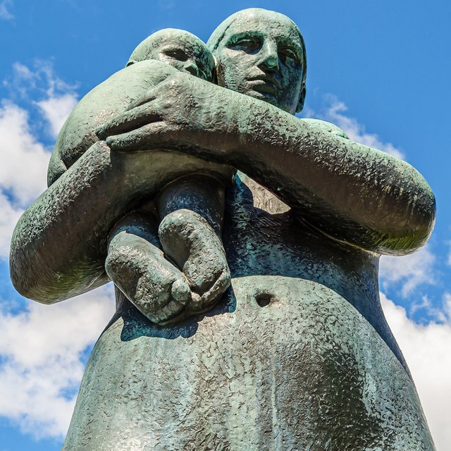 Не только тревога и грусть: какой может быть послеродовая депрессия