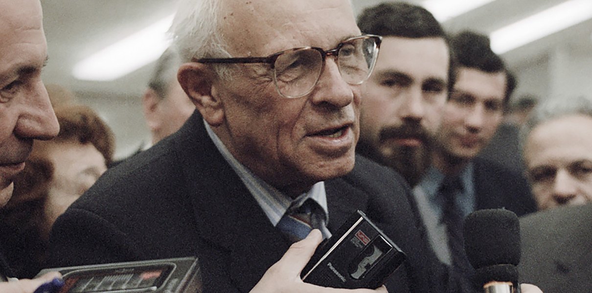 «Ничто так легко не может покалечить человека, как плохая школа». 15 мыслей Андрея Сахарова