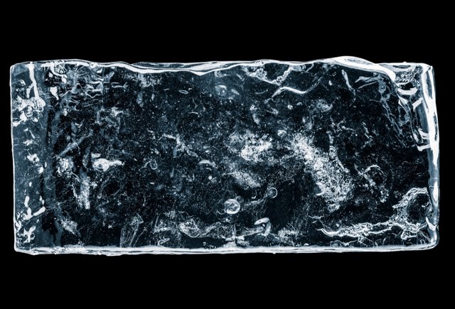 «Ледяной» и «ледовый»: в чём разница?