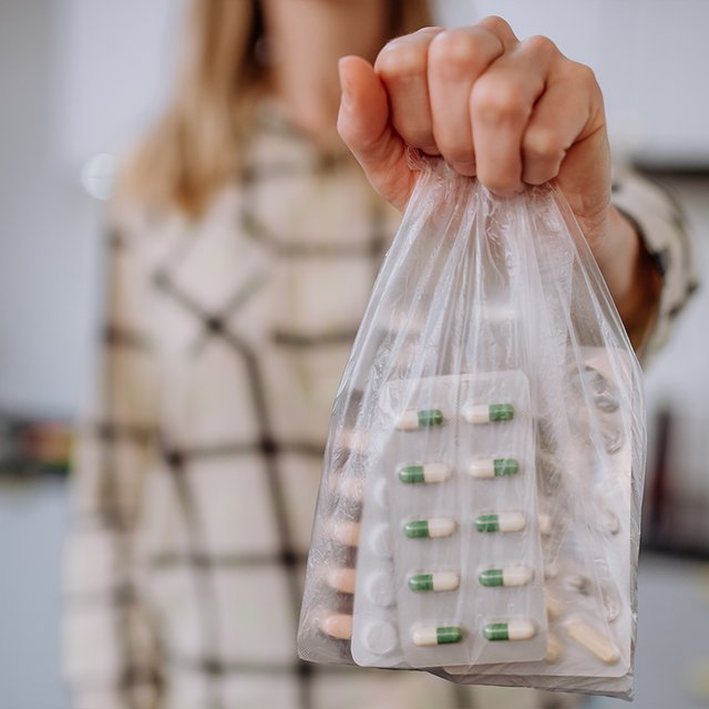 Штрафы до 6 млн и уголовная ответственность: чем теперь грозит провоз лекарств через границу