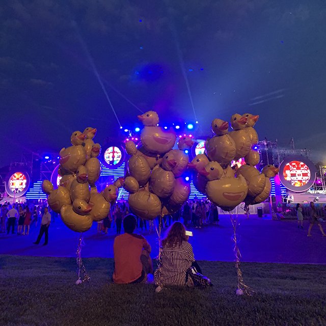 «Мы легко могли пронести алкоголь, но слишком уважаем наших учителей»