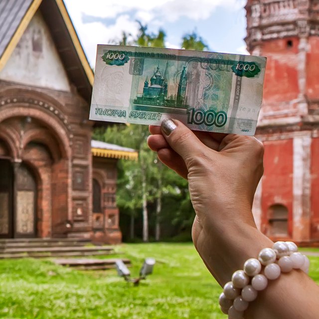 На 1000 рублей – Владимир или Ярославль? Тест: какие города изображены на российских банкнотах