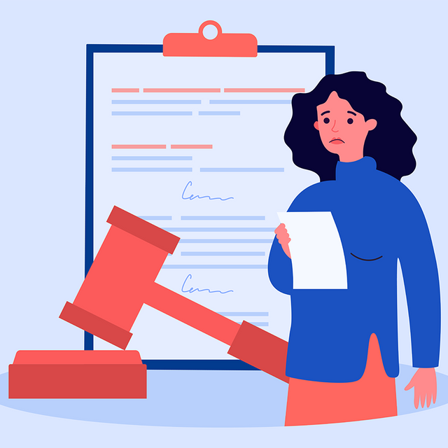 Учителю не засчитали несколько лет стажа: поможет ли обращение в суд