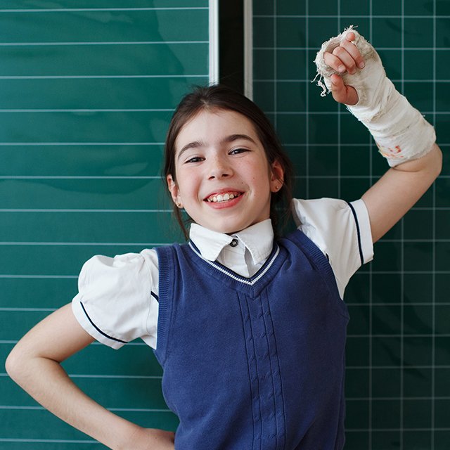 Что делать, если ребёнок получил травму на физкультуре?