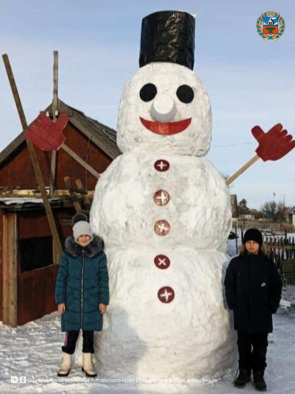 пятиметровый снеговик