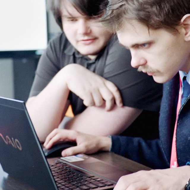 Как подростков с аутизмом придумали учить верстать сайты и тестировать приложения