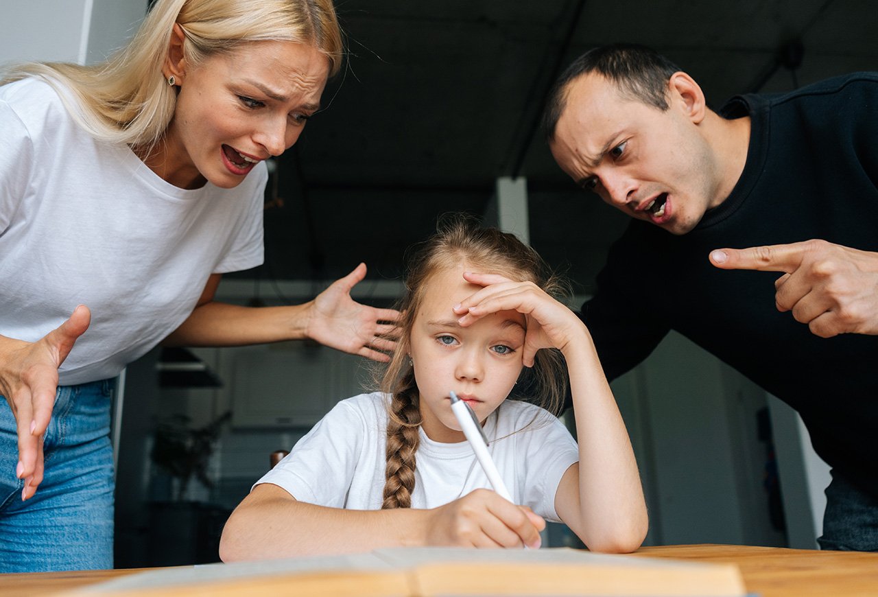 Сын жалуется маме