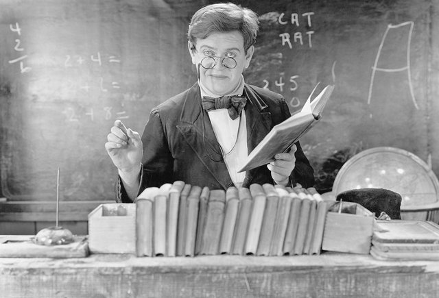 Можно ли преподавать в школе без педагогического образования?