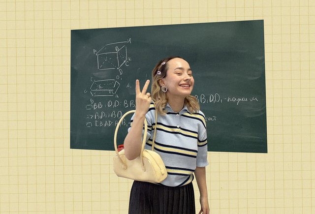 «Ну вы не расстраивайтесь, будем платить 22 тысячи»: учительница-зумер — о том, почему ее поколение не выживет в современной школе