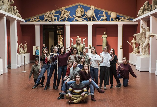 Почему водить экскурсии по музею интереснее, чем готовиться к ЕГЭ (и полезнее)