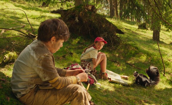 «Пушистые каникулы» — история о синергии скунса и подростков (6+)