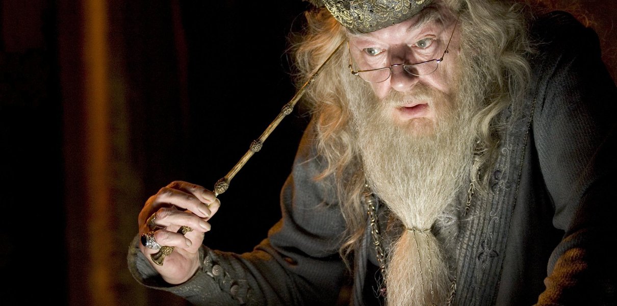 Заклинание «Флюорографио!»: как Хогвартс превратился в ГБОУ СОШ