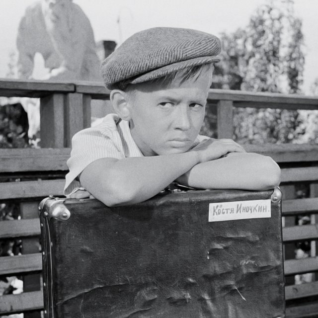 Где прятался Иночкин? Помните ли вы фильм "Добро пожаловать или Посторонним вход воспрещен"