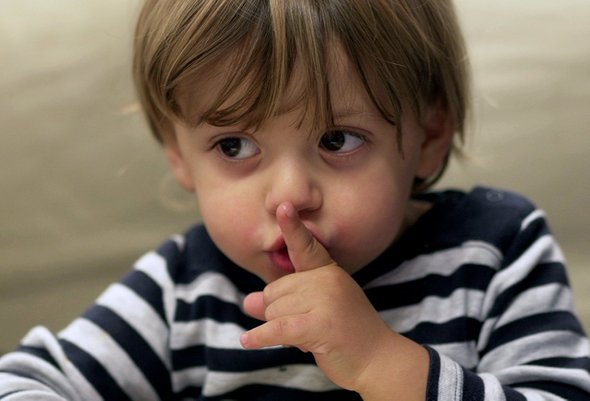 «Ему два, а он молчит!»: что делать, если у ребенка проблемы с речью