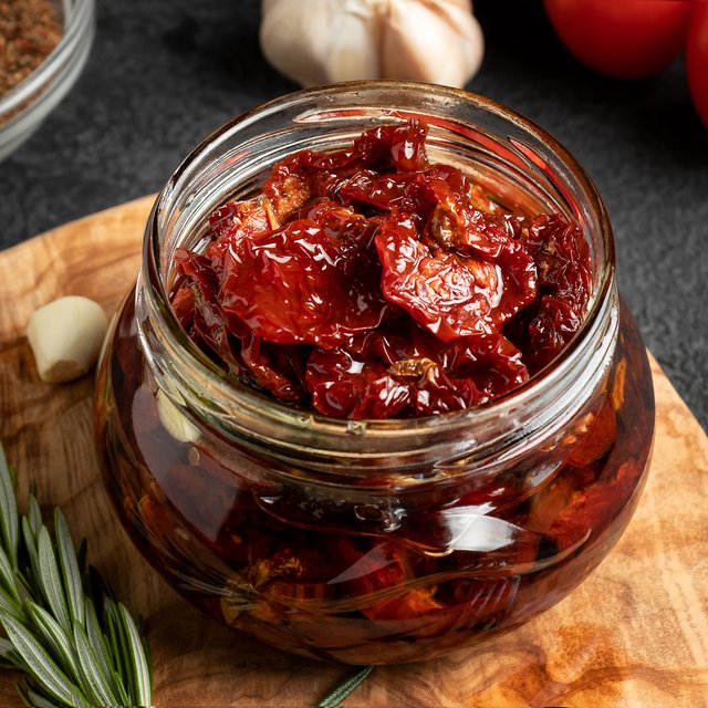 Вяленые помидоры за полчаса — самый быстрый рецепт от мамы 7 детей из Италии