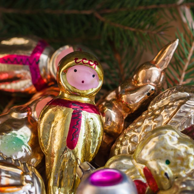 «Белка на прищепке с облупившейся краской на ушках». Фотоистория про ёлочные игрушки из СССР