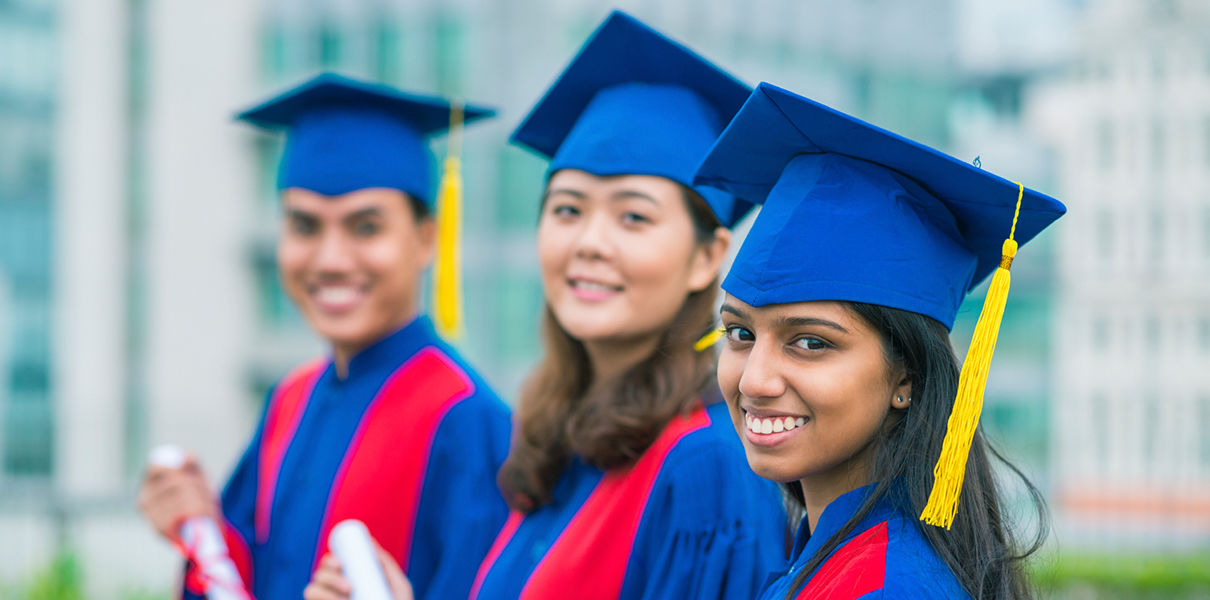 Как китайцы
и индийцы
захватывают
британские
университеты