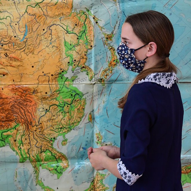 Вернутся ли маски? Какие ковидные ограничения будут в школах с 1 сентября