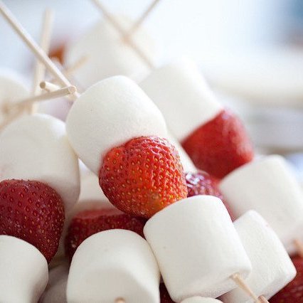 Исследование: современные дети справляются с зефирным экспериментом лучше предшественников